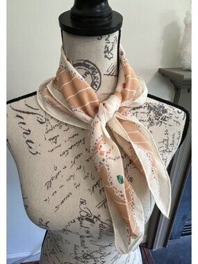 Vintage Nik-Nik Glentex Made in Italy Cream & Beige Neck Scarf 23" X 23"